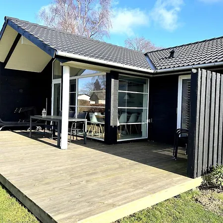 Modern Summerhouse Rødvig